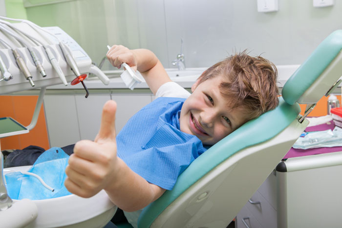 child at the dental office